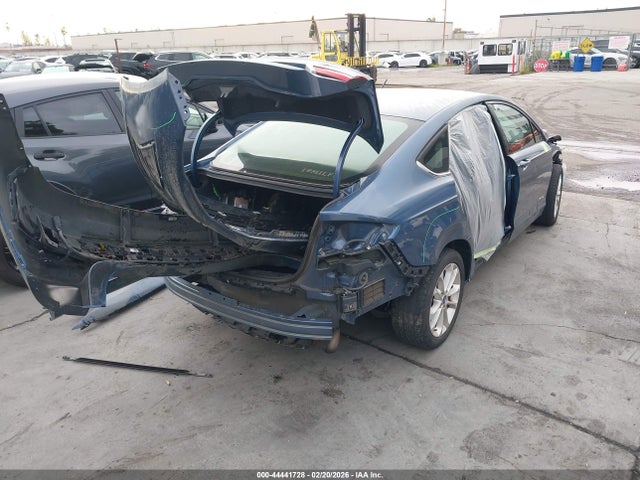 Ford Fusion Hybrid Se 2019 3FA6P0LU8KR110176 Image 4