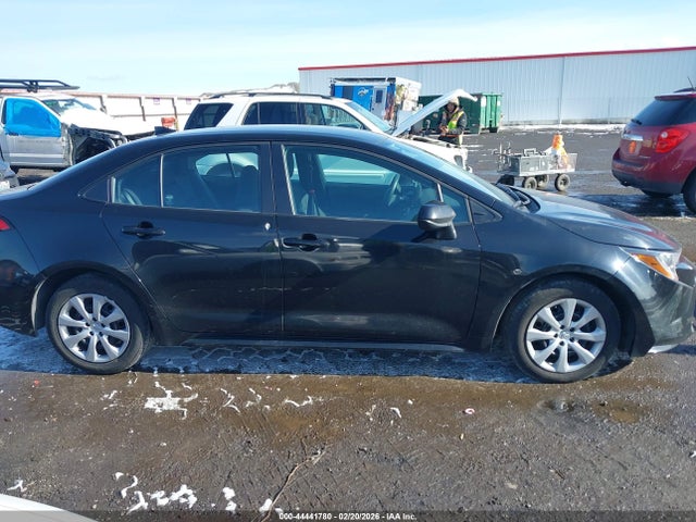 5YFB4MDE0PP044168 Toyota COROLLA LE