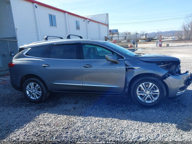 5GAERBKW3JJ218908 Buick Enclave Essence