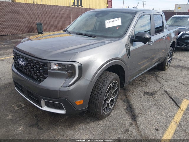 Ford Maverick Lariat 2025 3FTTW8SA2SRB52798 Image 2