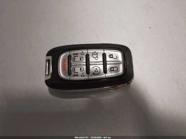 2023 CHRYSLER VOYAGER 2C4RC1CG5PR554227 Photo 10