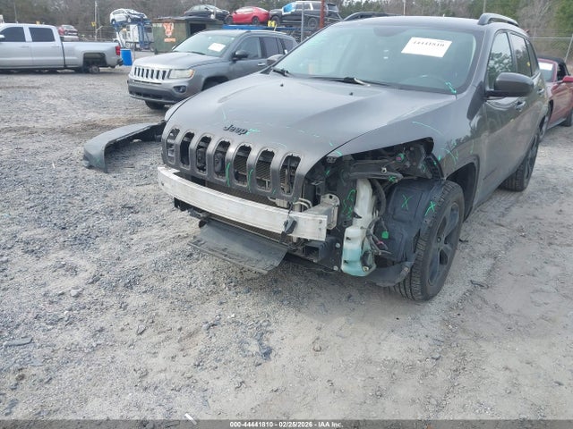 Продажа на аукционе авто 2018 Jeep Cherokee Latitude 4x4, vin: 1C4PJMCB6JD512274, номер лота: 44441810