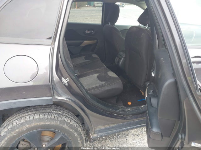 Продажа на аукционе авто 2018 Jeep Cherokee Latitude 4x4, vin: 1C4PJMCB6JD512274, номер лота: 44441810