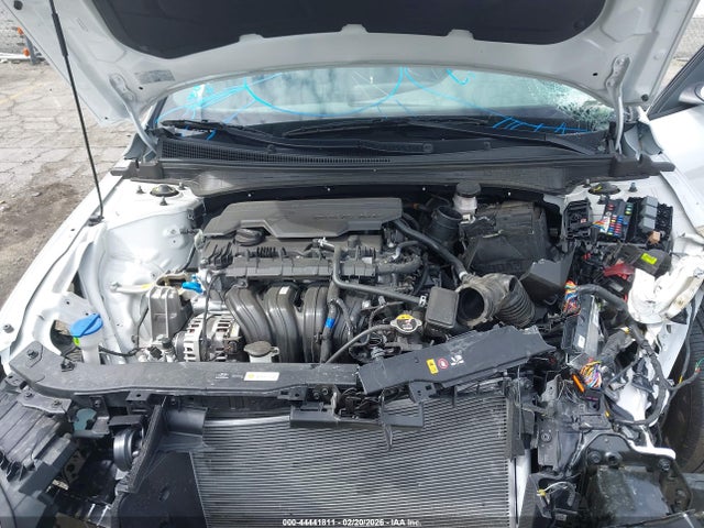 KMHLL4DG4SU028149 Hyundai ELANTRA SE