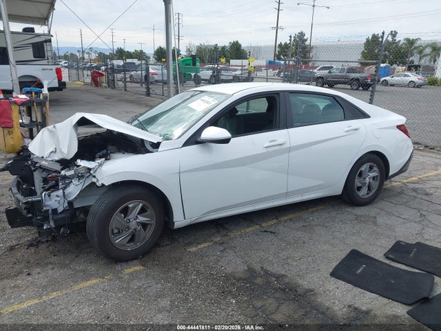 KMHLL4DG4SU028149 Hyundai ELANTRA SE