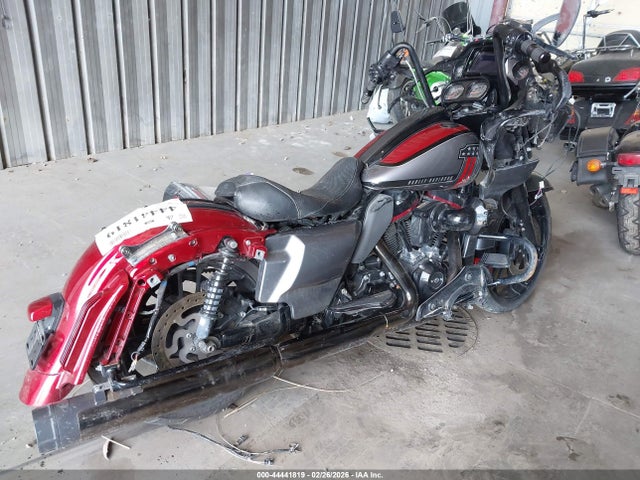 Harley-Davidson FLTRXSE 2019 1HD1TCL1XKB960367 Image 4