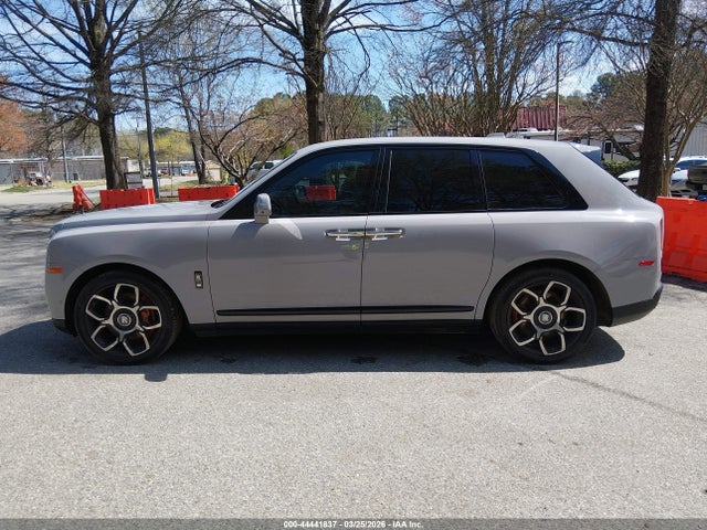 Продажа на аукционе авто 2022 Rolls-royce Cullinan, vin: SLATV8C08NU210863, номер лота: 44441837