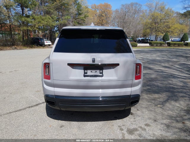 Продажа на аукционе авто 2022 Rolls-royce Cullinan, vin: SLATV8C08NU210863, номер лота: 44441837