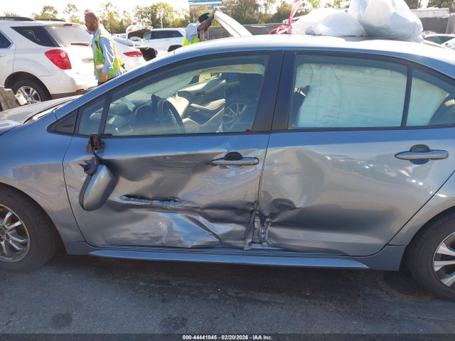 JTDEAMDE1NJ052562 Toyota Corolla Hybrid Le
