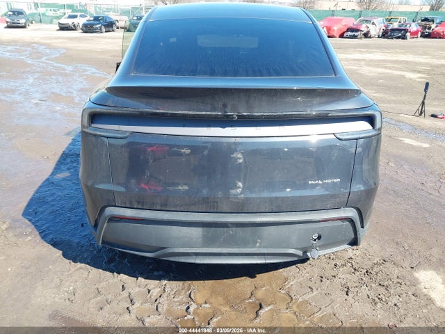 Продаж на аукціоні авто 2026 Tesla Model Y Long Range Launch Series/premium All-wheel Drive, vin: 7SAYGDEE2TF367677, номер лоту: 44441848