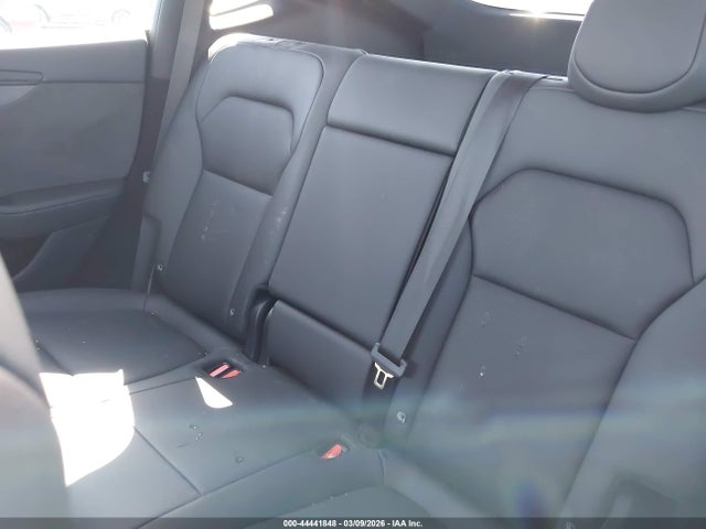 2026 TESLA MODEL Y 7SAYGDEE2TF367677 Photo 7