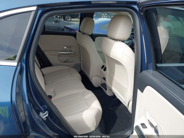 Продажа на аукционе авто 2023 Mercedes-benz Gla 250, vin: W1N4N4GB4PJ438275, номер лота: 44441849