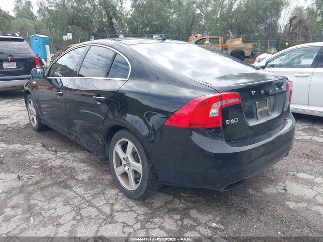 Volvo S60 T5 Premier 2015 YV140MFB3F2313567 Image 3