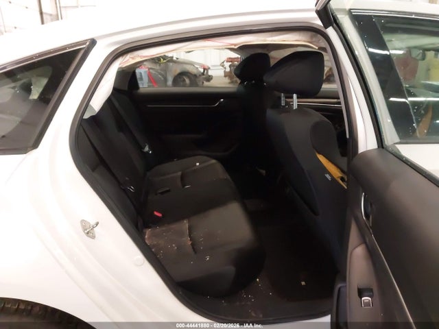 1HGCV1F18KA015154 Honda ACCORD LX
