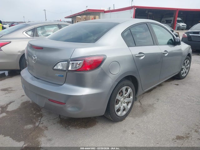 Auction sale of the 2013 Mazda Mazda3 I Sport, vin: JM1BL1U70D1751225, lot number: 44441882