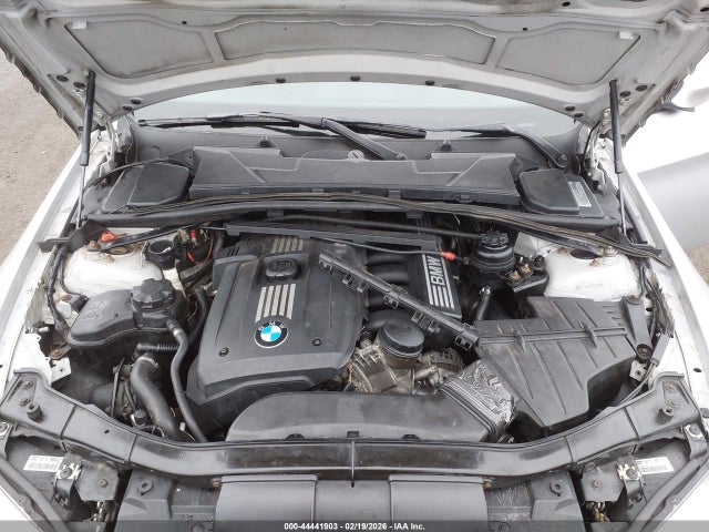 2011 BMW 328I WBAPK5C51BF127088 Photo 9