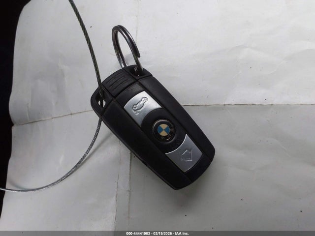 2011 BMW 328I WBAPK5C51BF127088 Photo 10