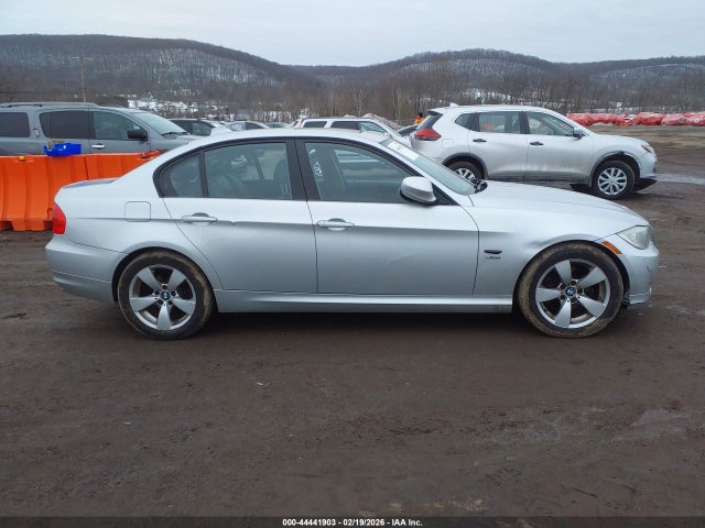 2011 BMW 328I WBAPK5C51BF127088 Photo 5