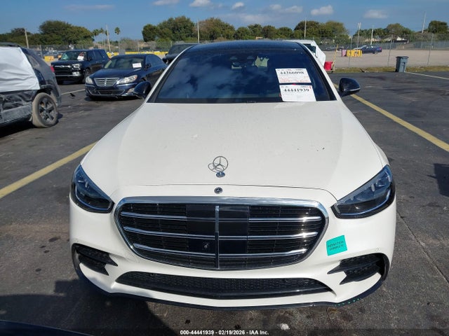 W1K6G7GB6NA107888 Mercedes-Benz S 580 4matic