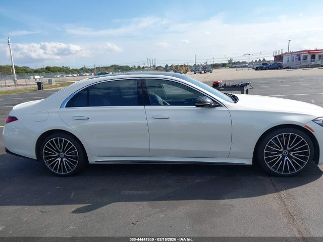W1K6G7GB6NA107888 Mercedes-Benz S 580 4matic