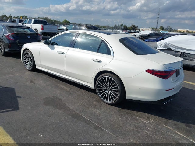 W1K6G7GB6NA107888 Mercedes-Benz S 580 4matic