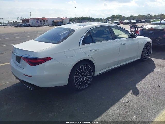 W1K6G7GB6NA107888 Mercedes-Benz S 580 4matic