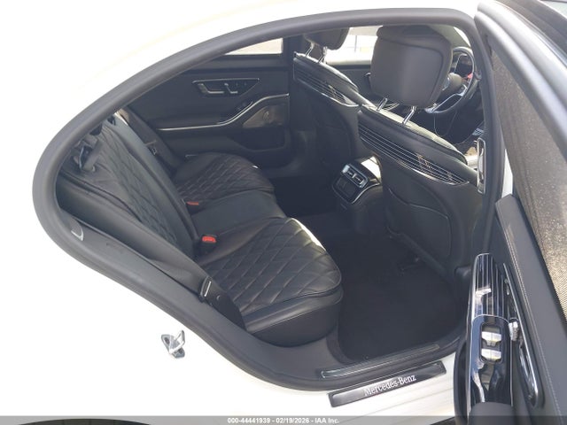 W1K6G7GB6NA107888 Mercedes-Benz S 580 4matic