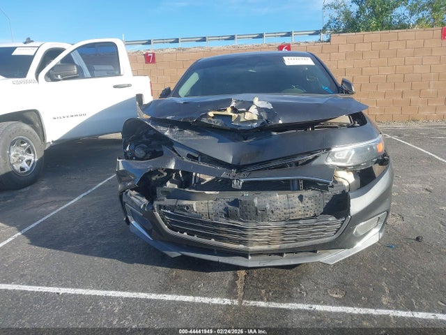 1G1ZE5ST9HF127585 Chevrolet MALIBU 1LT