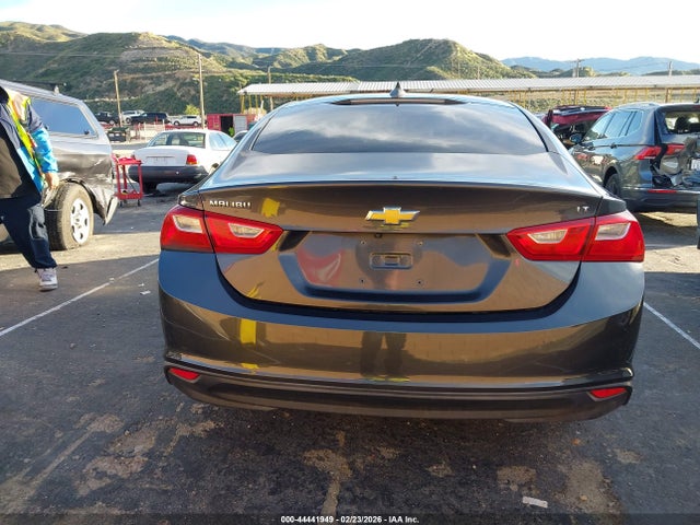 1G1ZE5ST9HF127585 Chevrolet MALIBU 1LT
