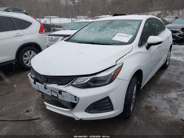 2019 CHEVROLET CRUZE 1G1BE5SMXK7107812 Photo 1