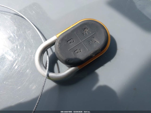 2023 RIVIAN R1S 7PDSGABA7PN005766 Photo 10