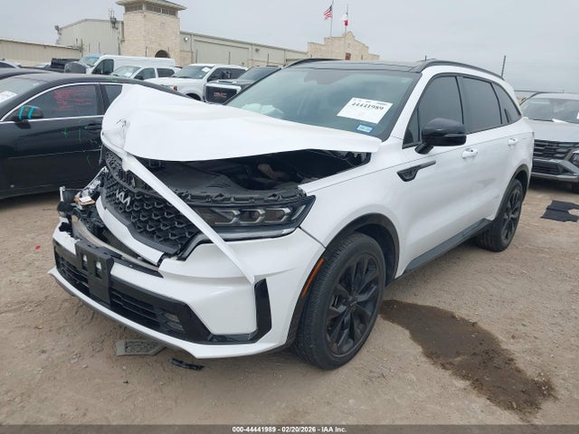 2023 KIA SORENTO 5XYRK4LF3PG181687 Photo 1