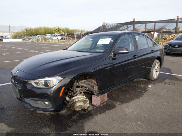 2018 Bmw 320i Xdrive მანქანა იყიდება აუქციონზე, vin: WBA8A3C55JA505632, აუქციონის ნომერი: 44441996