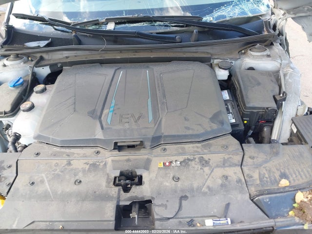 Продаж на аукціоні авто 2022 Hyundai Ioniq 5 Se, vin: KM8KMDAF8NU112628, номер лоту: 44442003
