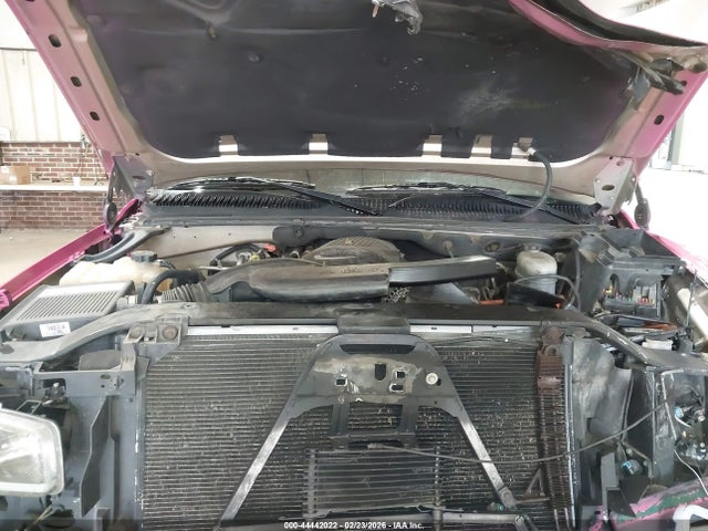 2005 Gmc Yukon Slt მანქანა იყიდება აუქციონზე, vin: 1GKEK13T45J118375, აუქციონის ნომერი: 44442022