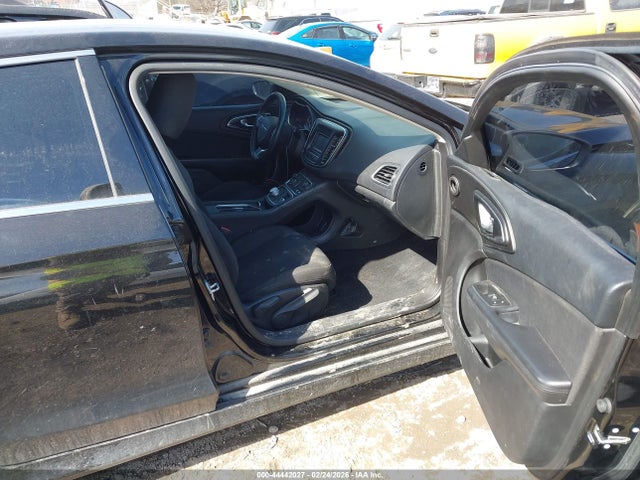 Chrysler 200 Limited 2016 1C3CCCAB9GN131905 Image 5