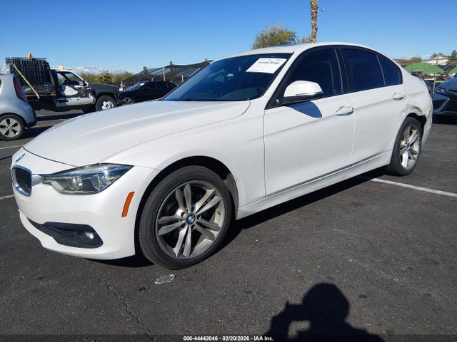 WBA8E1G56JNU92496 BMW 320i