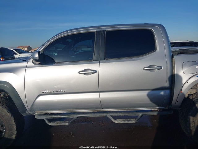 3TMCZ5AN7LM319195 Toyota Tacoma Trd Off-road