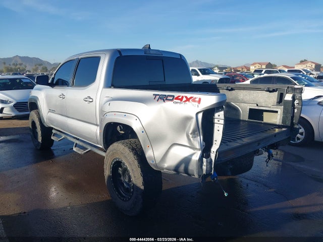 3TMCZ5AN7LM319195 Toyota Tacoma Trd Off-road