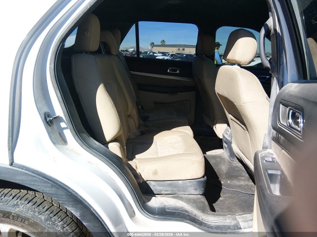 1FM5K8B86HGC14930 Ford Explorer