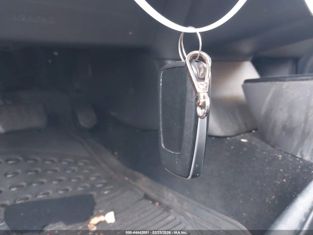 JTDKBRFU4J3066763 Toyota Prius Two