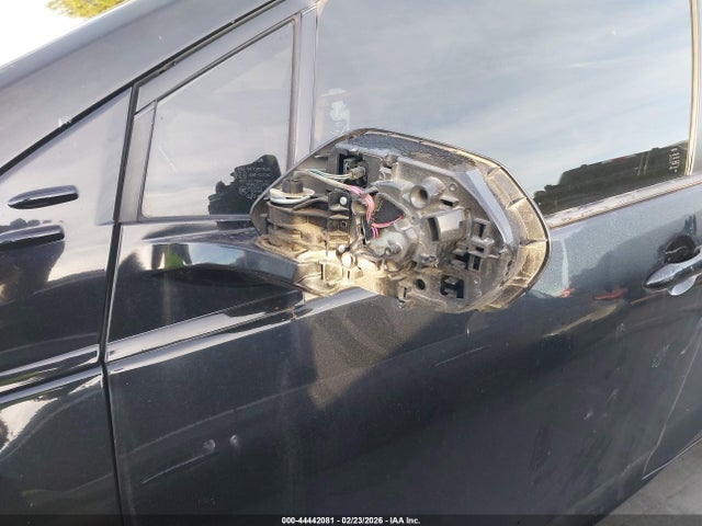 JTDKBRFU4J3066763 Toyota Prius Two