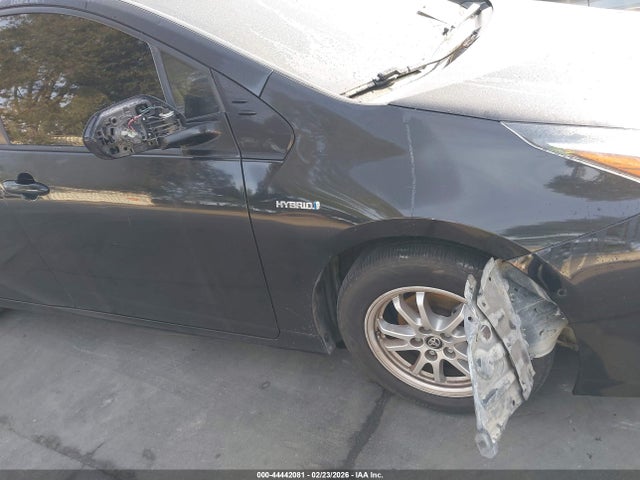 JTDKBRFU4J3066763 Toyota Prius Two