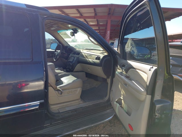 Aukcja sprzedaży 2007 Gmc Yukon Xl 1500 Denali, vin: 1GKFK668X7J174557, numer aukcji: 44442095