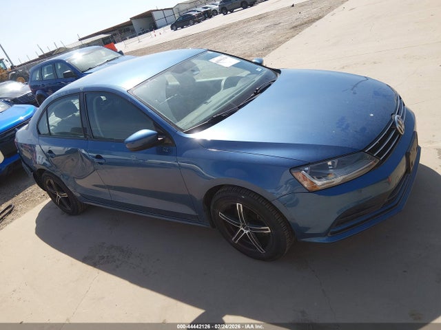 44442126 :رقم المزاد ، 3VW2B7AJ7JM218564 vin ، 2018 Volkswagen Jetta 1.4t S مزاد بيع