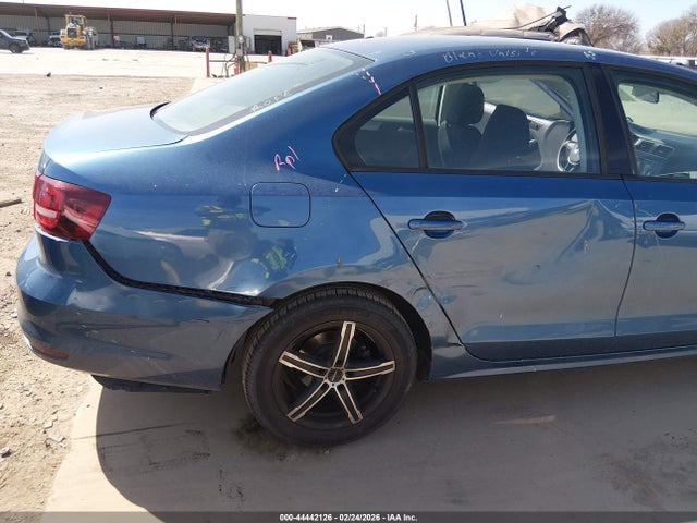 2018 VOLKSWAGEN JETTA 3VW2B7AJ7JM218564 Photo 5