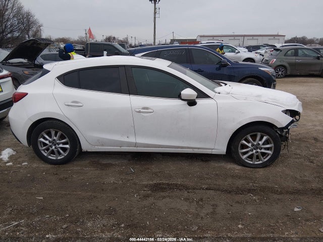 44442156 :رقم المزاد ، 3MZBM1L71FM174612 vin ، 2015 Mazda Mazda3 I Touring مزاد بيع