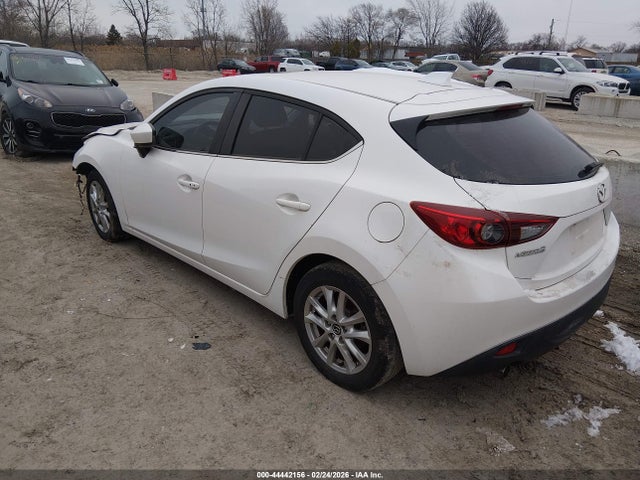 44442156 :رقم المزاد ، 3MZBM1L71FM174612 vin ، 2015 Mazda Mazda3 I Touring مزاد بيع