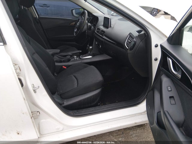 44442156 :رقم المزاد ، 3MZBM1L71FM174612 vin ، 2015 Mazda Mazda3 I Touring مزاد بيع