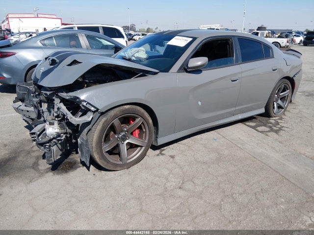 44442188 :رقم المزاد ، 2C3CDXL99KH526232 vin ، 2019 Dodge Charger Srt Hellcat Rwd مزاد بيع